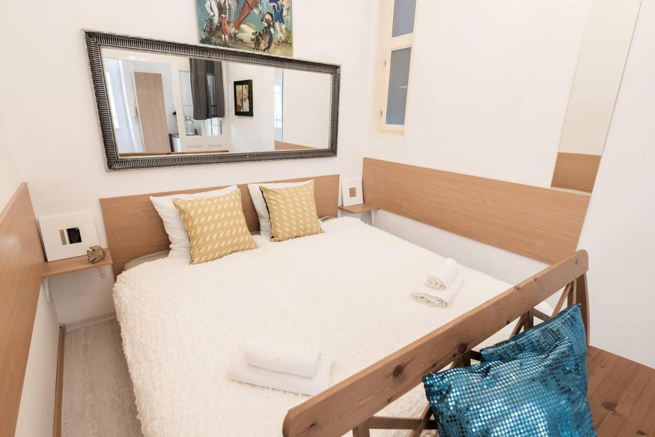 Cosy And Central Apartment With 4 Bedrooms And A/C Budapest Exterior photo