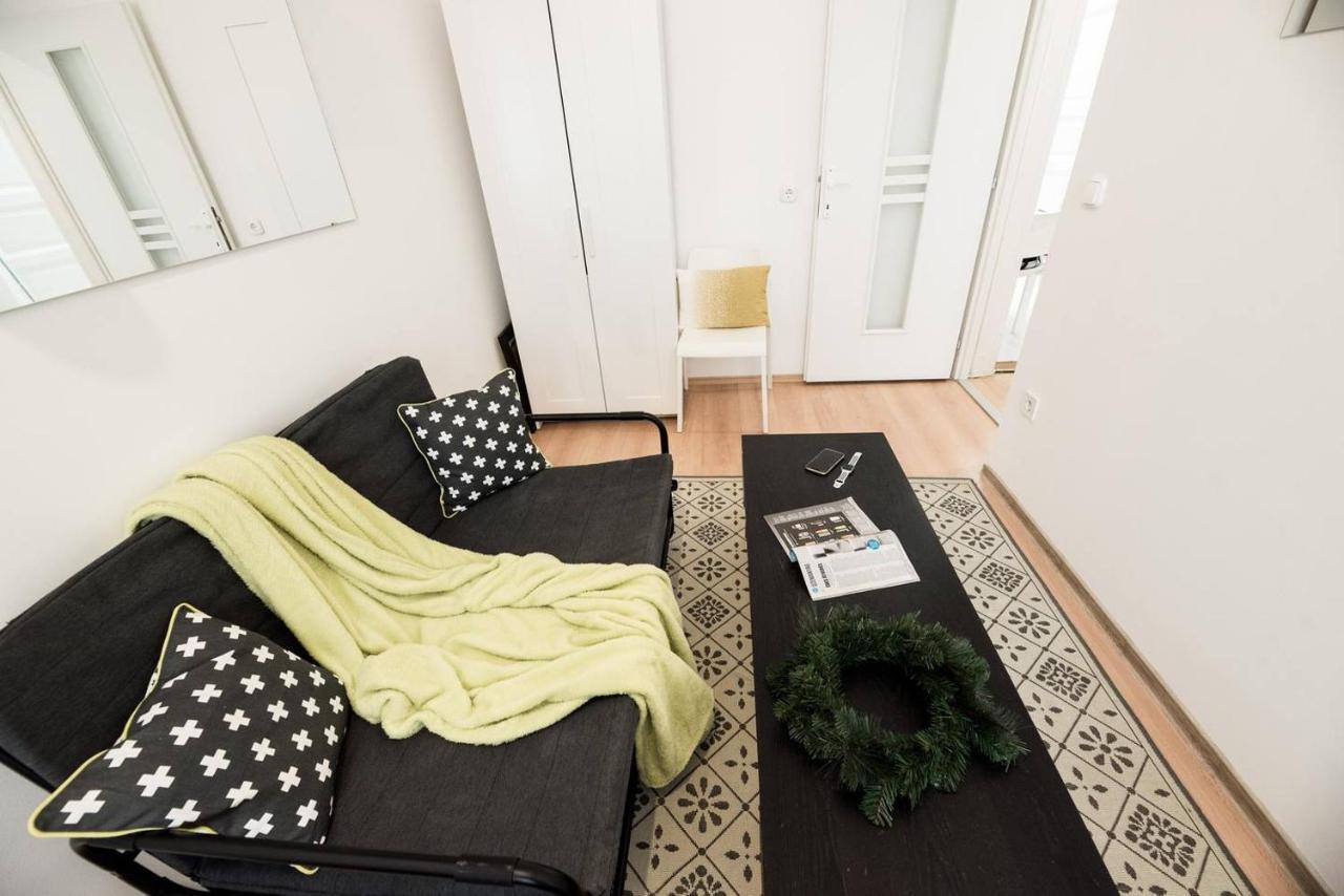 Cosy And Central Apartment With 4 Bedrooms And A/C Budapest Exterior photo