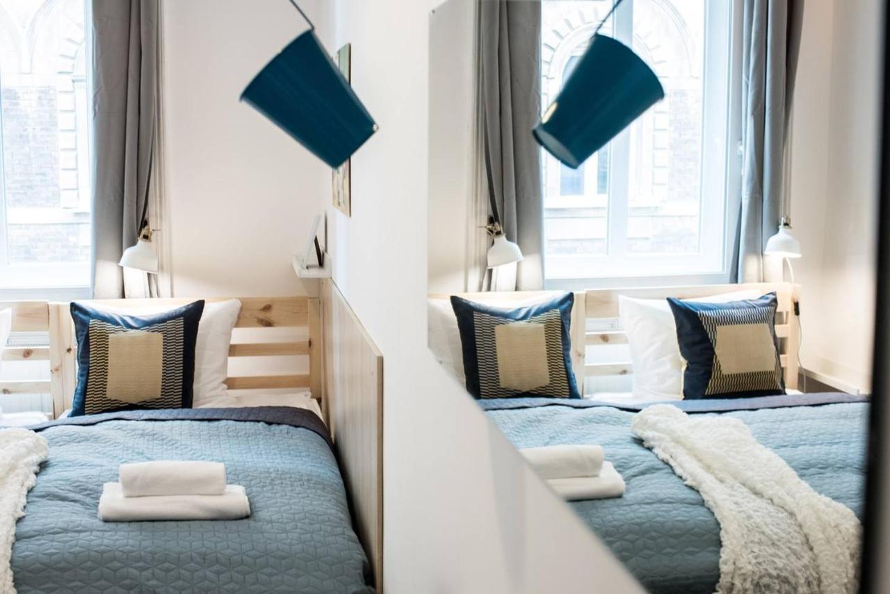 Cosy And Central Apartment With 4 Bedrooms And A/C Budapest Exterior photo